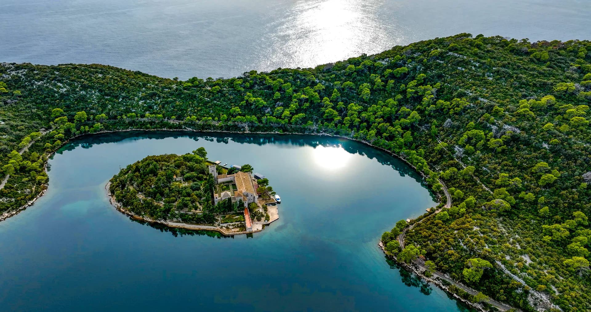 CROATIA UNBOUND — A REFINED ADVENTURE