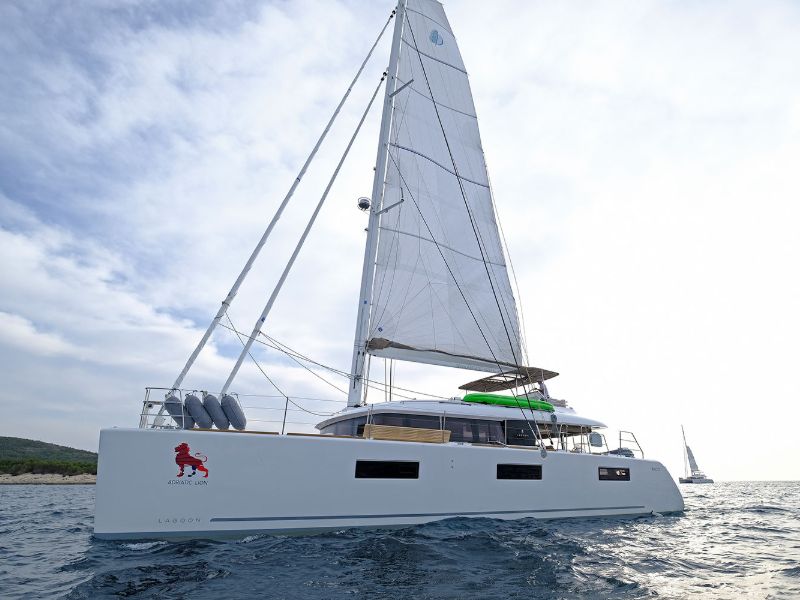 Catamaran Lagoon 620 - Via Tours Croatia - Yacht Booking