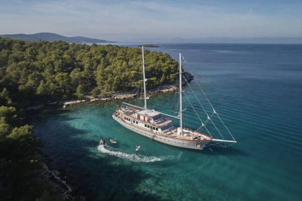 Sailing Yacht Corsario Croatia (6)