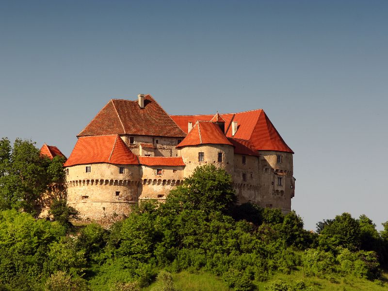 Castles and hidden gems in Croatian Zagorje. - Via Tours Croatia