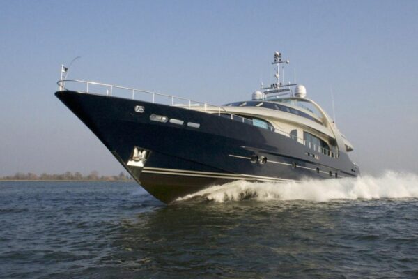 My Blue Motor Yacht (2)