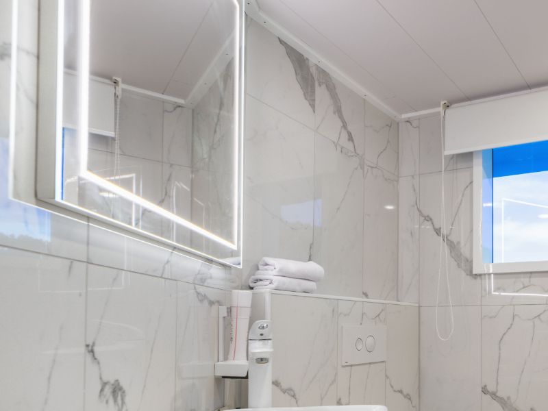 Agape Rose Luxury Mini Cruise Yacht (23)