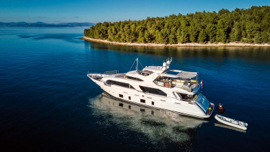 Motor-Yacht-Ocean-Drive-21-min