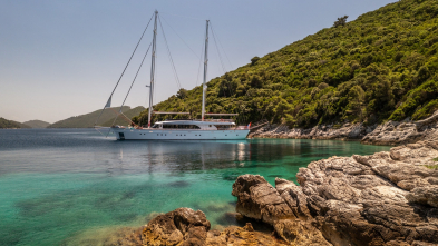 Sailing-Yacht-Love-Story-19-min